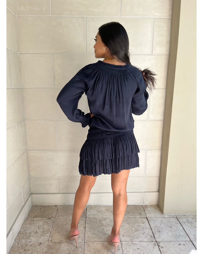 EFFORTLESSLY CHIC DRESS