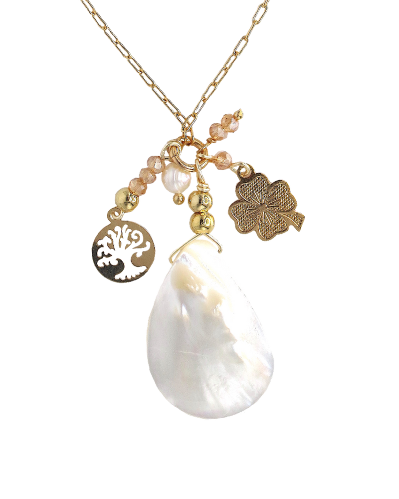 NECKLACE WITH HANGING CHARMS