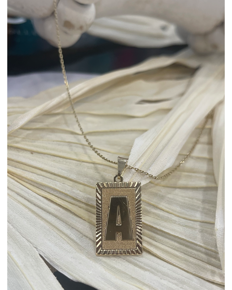 SQUARE GOLD LETTER PENDANT WITH CHAIN